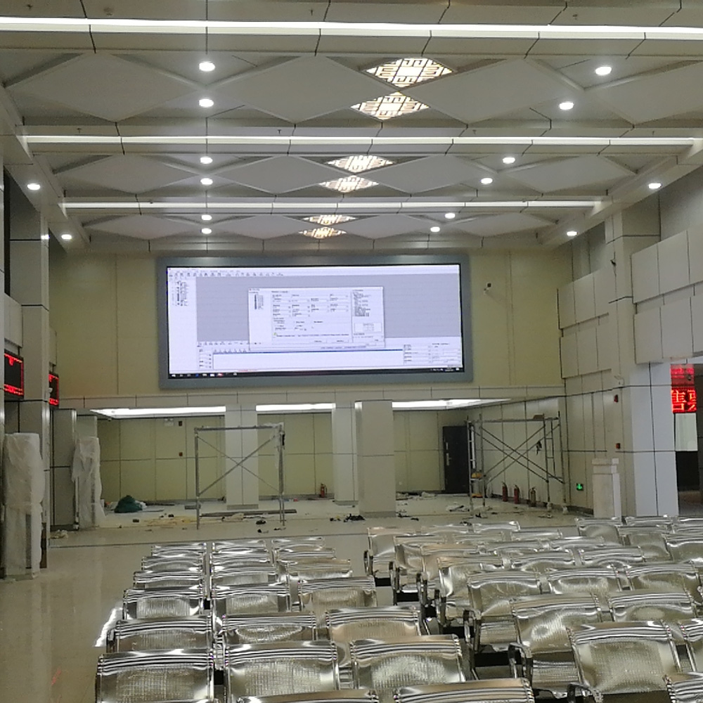 隆安車(chē)站P4全彩屏 16平米