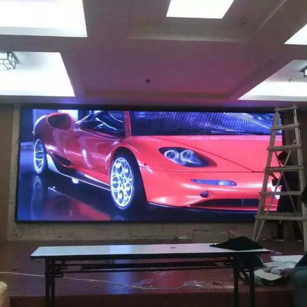 南寧市西鄉(xiāng)塘客戶站旁格萊美大酒店P(guān)4全彩LED顯示