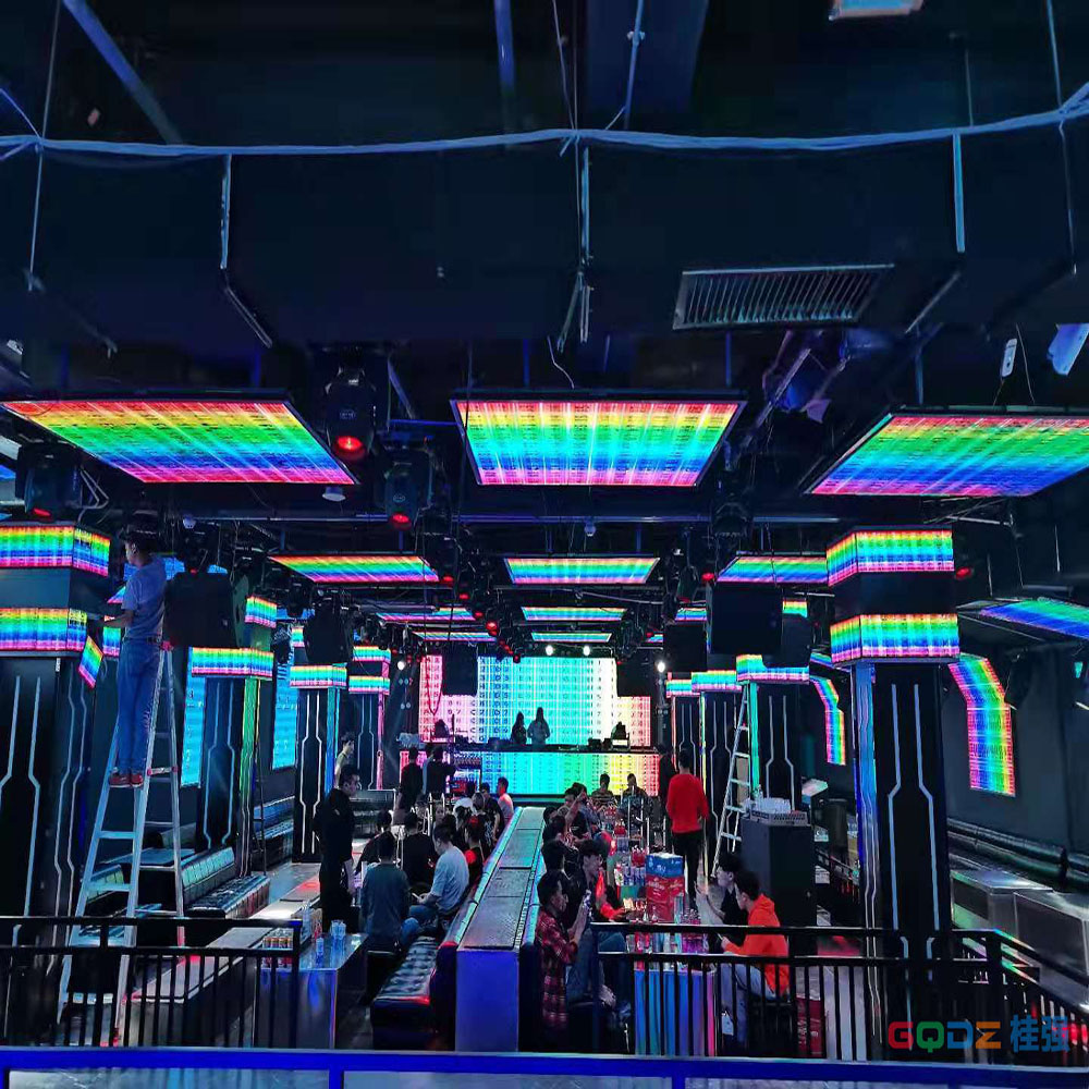 東蘭天空酒吧P4全彩 100平方